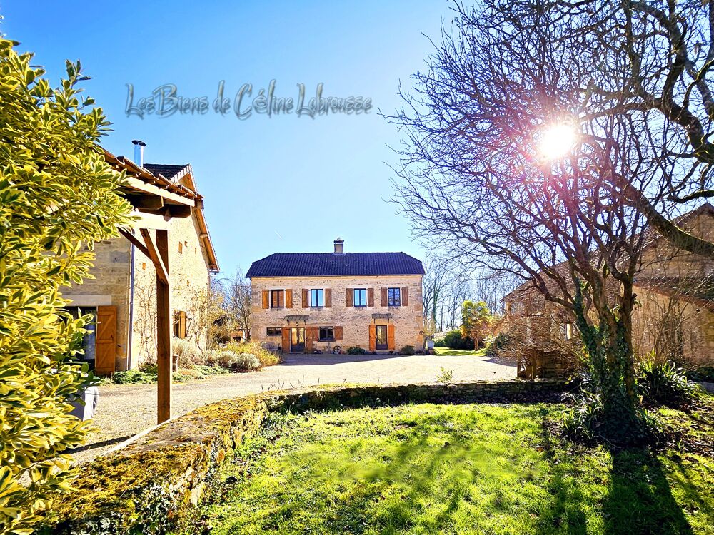 Vente Maison Maison 11 pièces La chapelle-aubareil