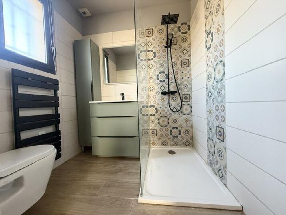 à vendre  Maison Maubec (84660)