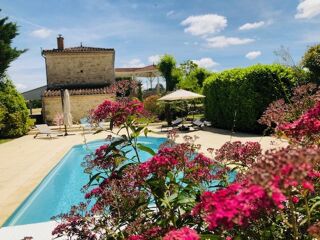  Maison � vendre 8 pi�ces 300 m�