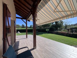  Maison  vendre 6 pices 140 m