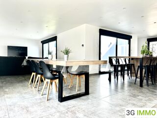  Maison à vendre 10 pièces 238 m²