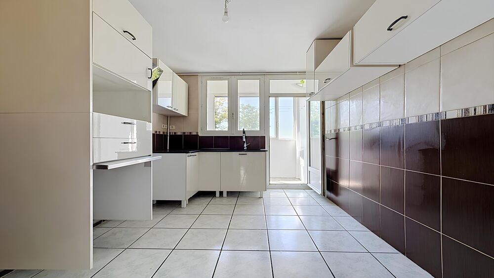 Vente Appartement Appartement 4 pièces Vénissieux