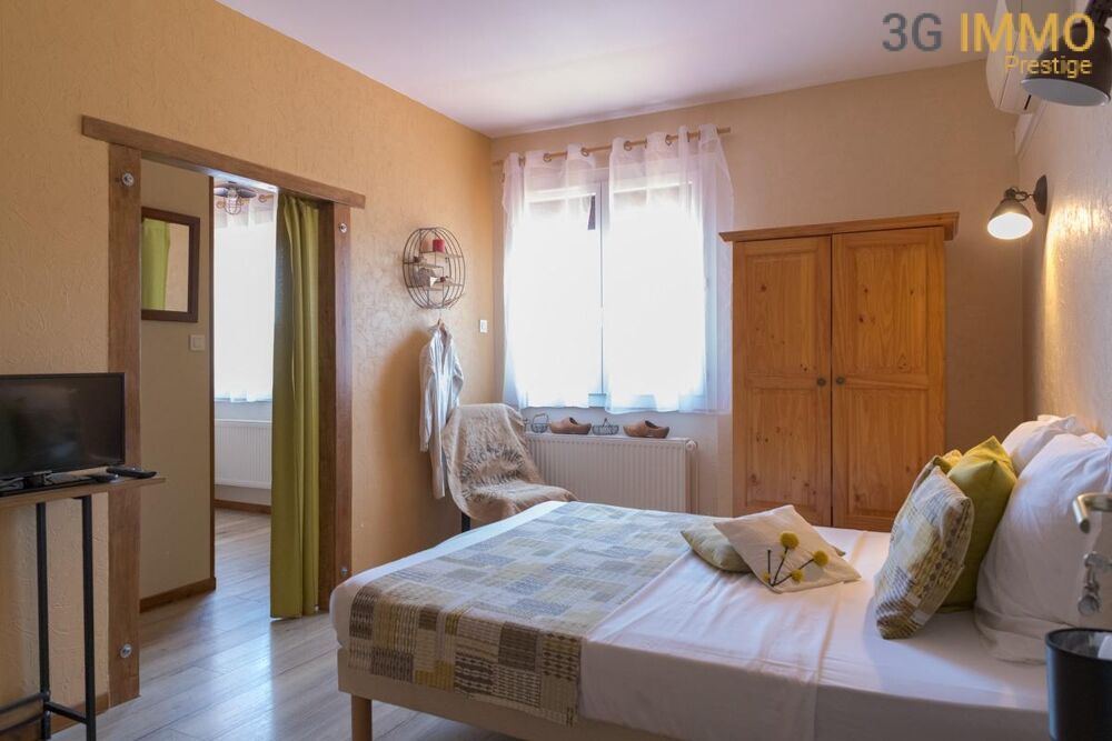 � vendre  Propri�t�/ch�teau Montauban (82000)