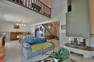  Maison à vendre 7 pièces 136 m²
