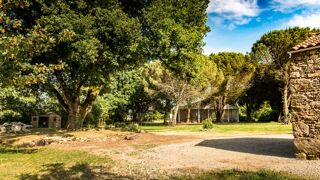  Maison  vendre 12 pices 340 m