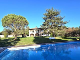  Maison � vendre 7 pi�ces 200 m�