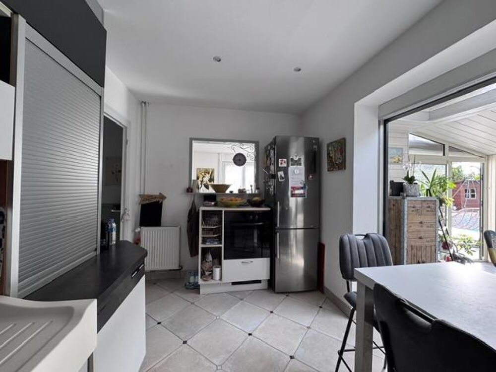 Vente Maison Maison et grand terrain 6 pièces Rochefort