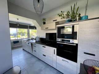  Maison  vendre 9 pices 144 m