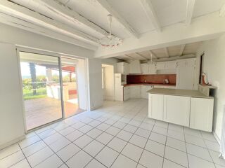  Maison � vendre 9 pi�ces 