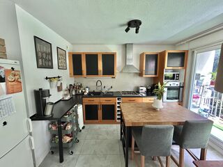  Appartement  vendre 2 pices 