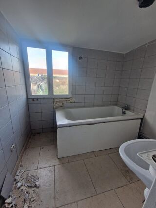  Immeuble à vendre 6 pièces 110 m² Anzin