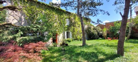   Maison 7 pi�ces Maison - 7 pi�ce(s) - 240 m�