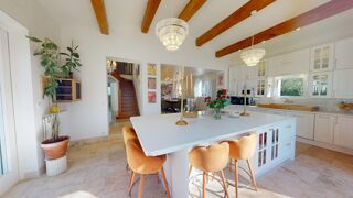  Maison à vendre 8 pièces 241 m²