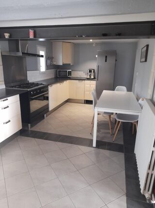  Maison à vendre 15 + pièces 171 m²