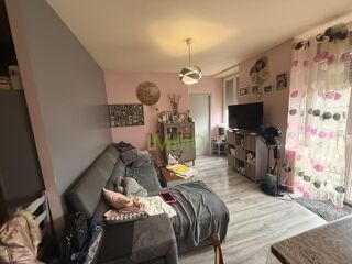  Immeuble à vendre 193 m² Rive-de-gier