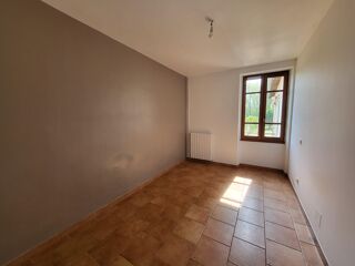  Maison à vendre 330 m²