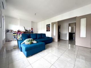  Maison  vendre 6 pices 