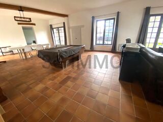  Maison à vendre 370 m²