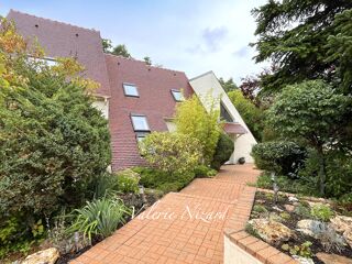  Maison � vendre 7 pi�ces 205 m�