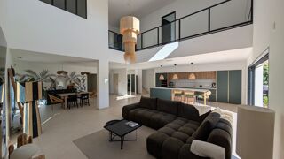  Maison  vendre 6 pices 185 m