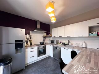  Maison  vendre 8 pices 175 m