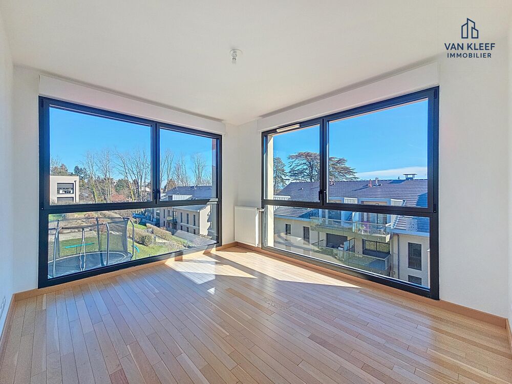 � vendre  Appartement Divonne-les-Bains (01220)