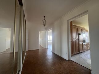  Appartement  vendre 4 pices 