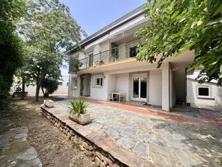  Maison  vendre 11 pices 318 m