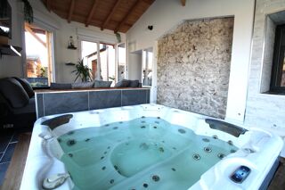  Maison  vendre 7 pices 210 m