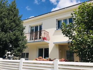  Immeuble à vendre 13 pièces 195 m² Brest