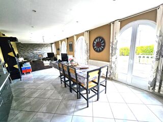  Maison � vendre 8 pi�ces  Guise