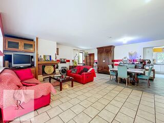  Maison � vendre 8 pi�ces 265 m�