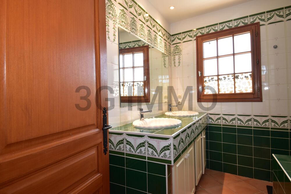 Vente Immeuble Immeuble 9 pièces Aragon