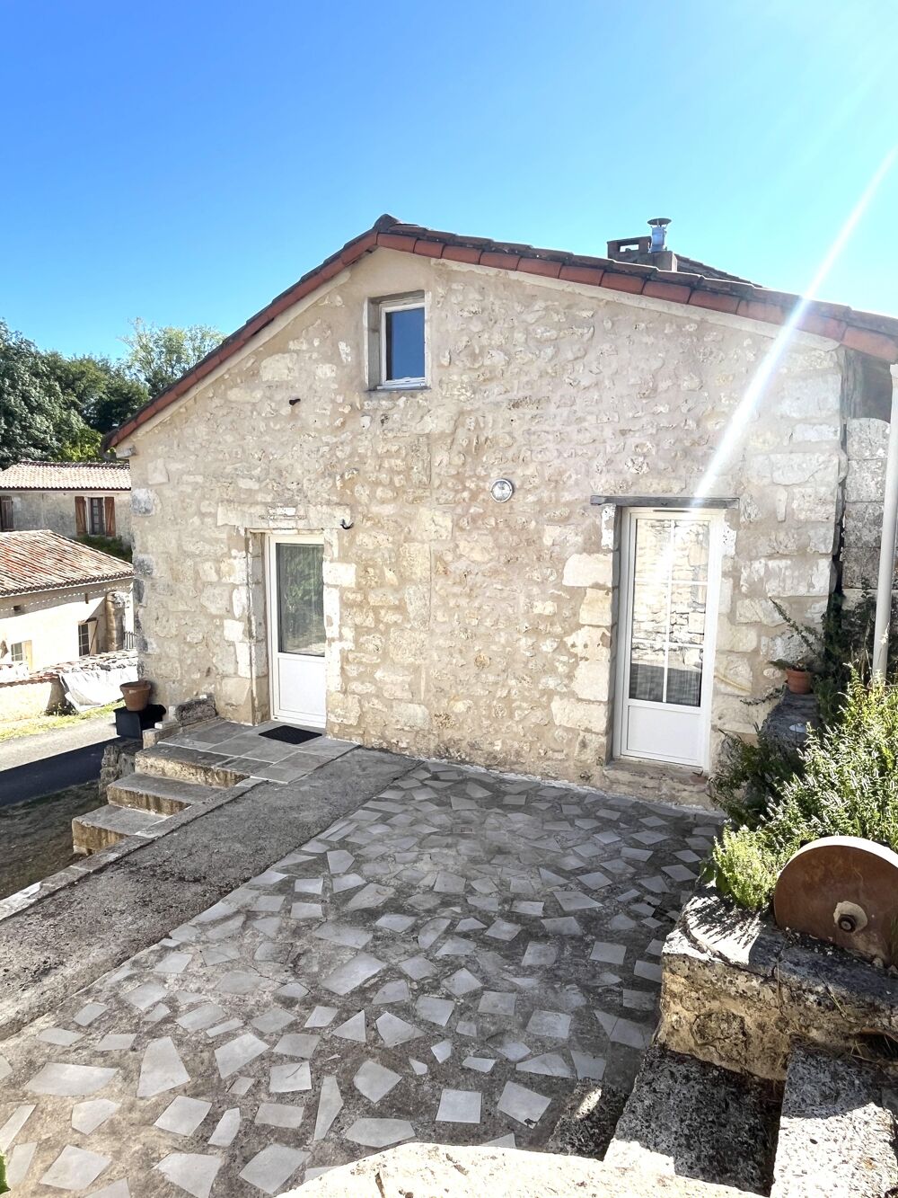 Maison avec dépendance 3 pièces