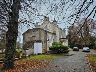  Maison � vendre 15 + pi�ces 375 m�