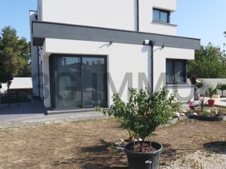  Maison  vendre 5 pices 142 m