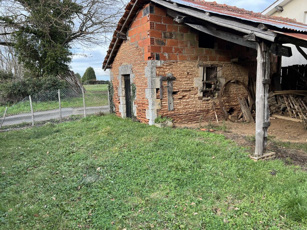 Vente Maison Corps de ferme 3 pièces Terres-de-haute-charente