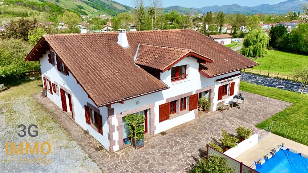 � vendre  Maison Saint-Jean-Pied-de-Port (64220)