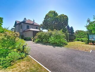  Maison à vendre 11 pièces 296 m²
