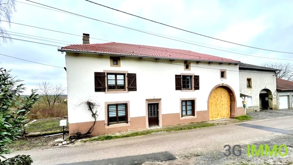 Maison 7 pièces 160 m² · à Padoux · 160 m² · 145 000 €
