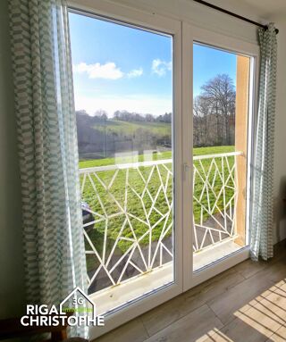  Maison � vendre 9 pi�ces 200 m�