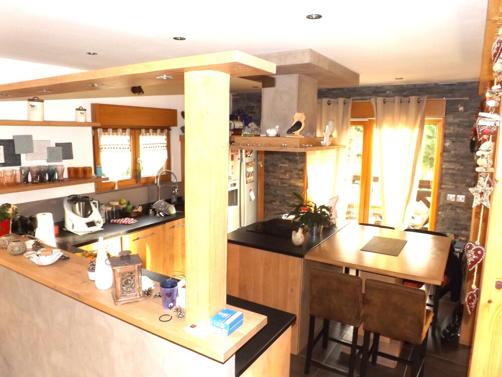 � vendre  Maison Ayse (74130)