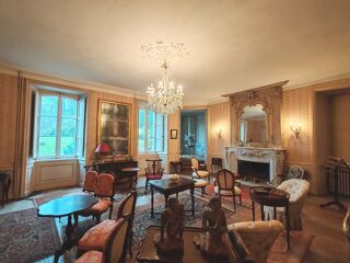  Maison  vendre 15 + pices 510 m