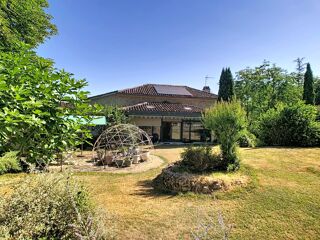  Maison à vendre 7 pièces 238 m²