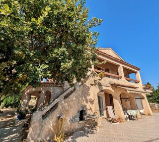  Maison à vendre 6 pièces 230 m²