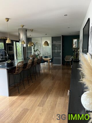  Maison � vendre 9 pi�ces 