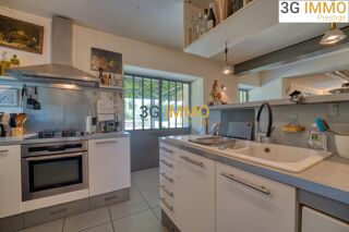 Maison à vendre 9 pièces 259 m²