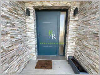  Maison � vendre 9 pi�ces 213 m�