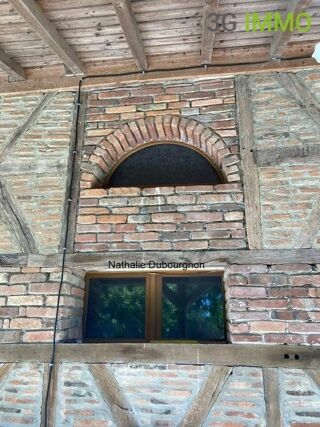  Maison  vendre 9 pices 