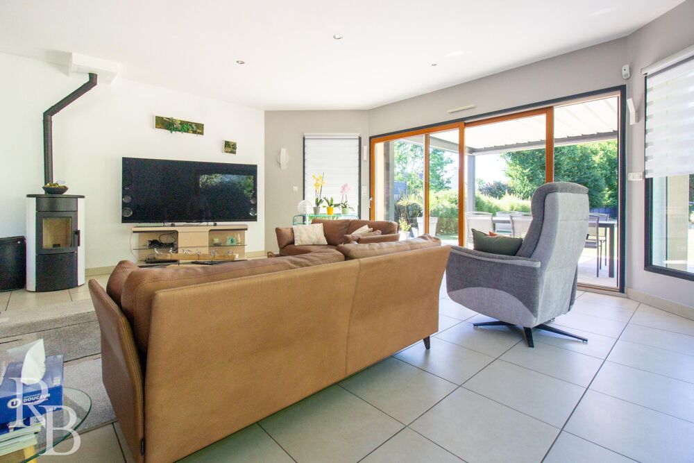 Vente Maison Maison 5 pièces Le tour-du-parc